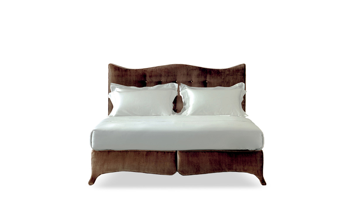 The Penelope bed in brown velvet